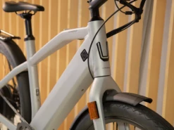 Stromer ST1 LCI Sport Showmodel -Cube Shop STROMER ST1 LCI LIGHT GREY VOORAANZICHT df43