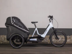 Cube Trike Family Hybrid 750 2024 -Cube Shop cube trike hybrid family 750 flashwhite black outdoor 55a6