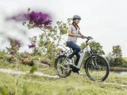 Flyer Gotour6 5.20 2022 17 Flyer Gotour6 5.20 2022 -Cube Shop flyer go tour 6 2022 fietsen natuur fietspad f572