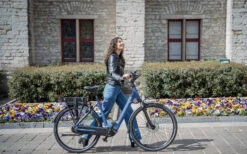 Le Velo Toulon 2022 Dames -Cube Shop le velo Toulon sfeerfoto gent b5b4