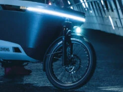 Lovens Explorer Dagrijverlichting LED-unit 11 Lovens Explorer Dagrijverlichting LED-unit -Cube Shop lovens explorer led dagrijverlichting avond buiten blauw licht fc2f