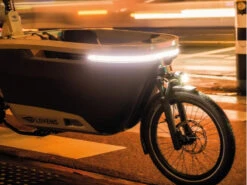 Lovens Explorer Dagrijverlichting LED-unit 10 Lovens Explorer Dagrijverlichting LED-unit -Cube Shop lovens explorer led dagrijverlichting avond buiten oranje licht a108