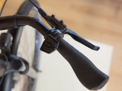 Merida ESpresso 700 Dames 47cm Showmodel -Cube Shop merida espresso 700 2020 detailfoto versnelling