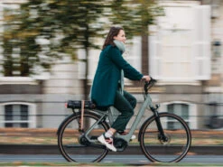 QWIC Premium MN7D+ Dames -Cube Shop qwic premium mn7d plus sfeerafbeelding4 6652